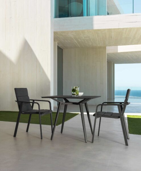 Milo Dining Table D90 0