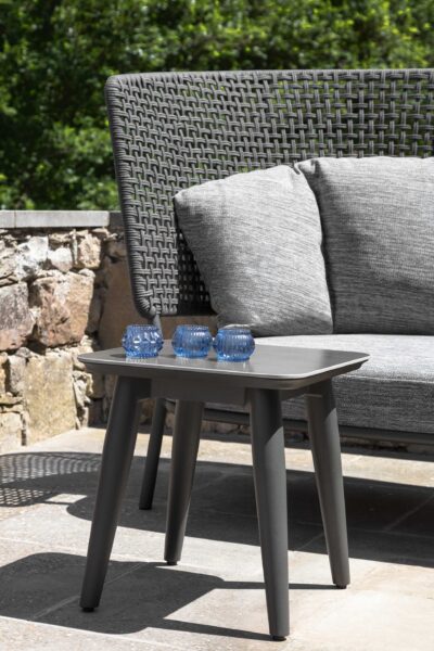 Moon//Alu Love Seat 2