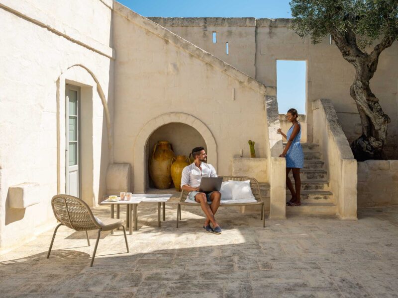 Panama Egg chair with structure 4