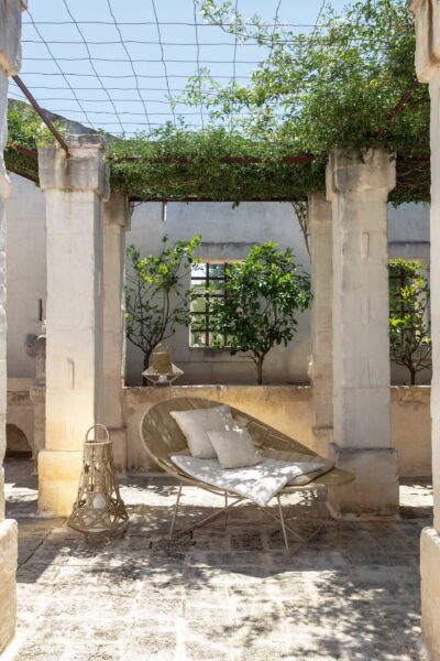 Panama Egg chair with structure 5