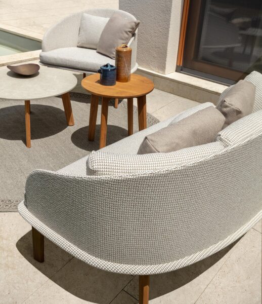 CleoSoft//Wood Padded tube chair 5