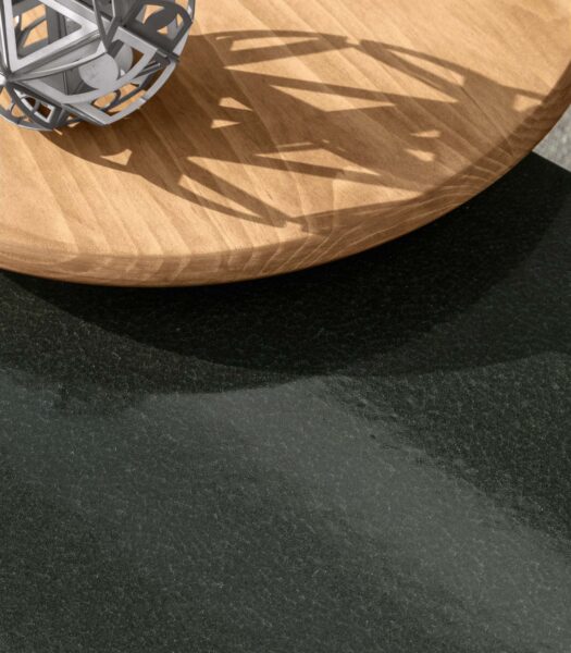 George D60 coffee table 4