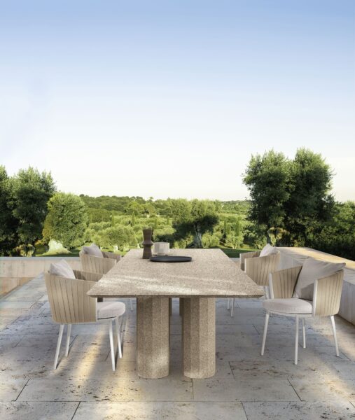 Salinas Dining Table 280×110 0